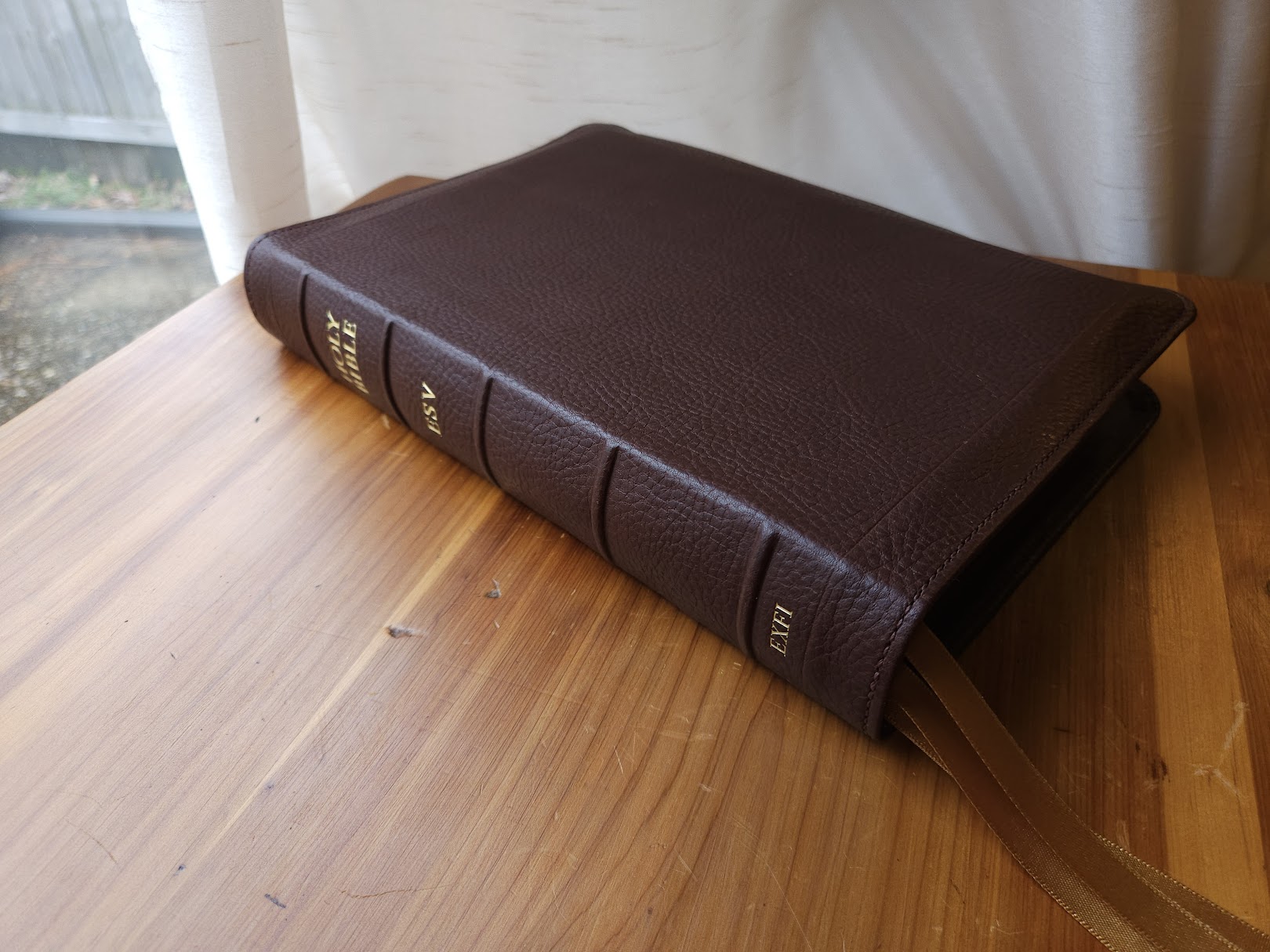 Minerva Box Cowhide